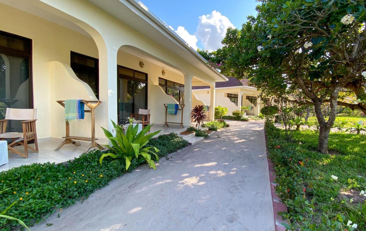 Butiama Bustani Hotel Kilindoni Exterior foto